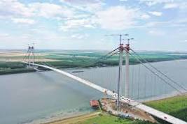 Podul de la Brăila, al treilea pod suspendat ca lungime din Europa.jpg