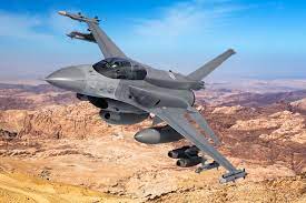 f 16 old.jpg