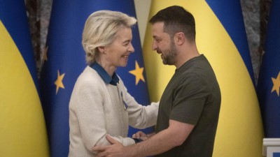 ursula von der leyen dead.jpg