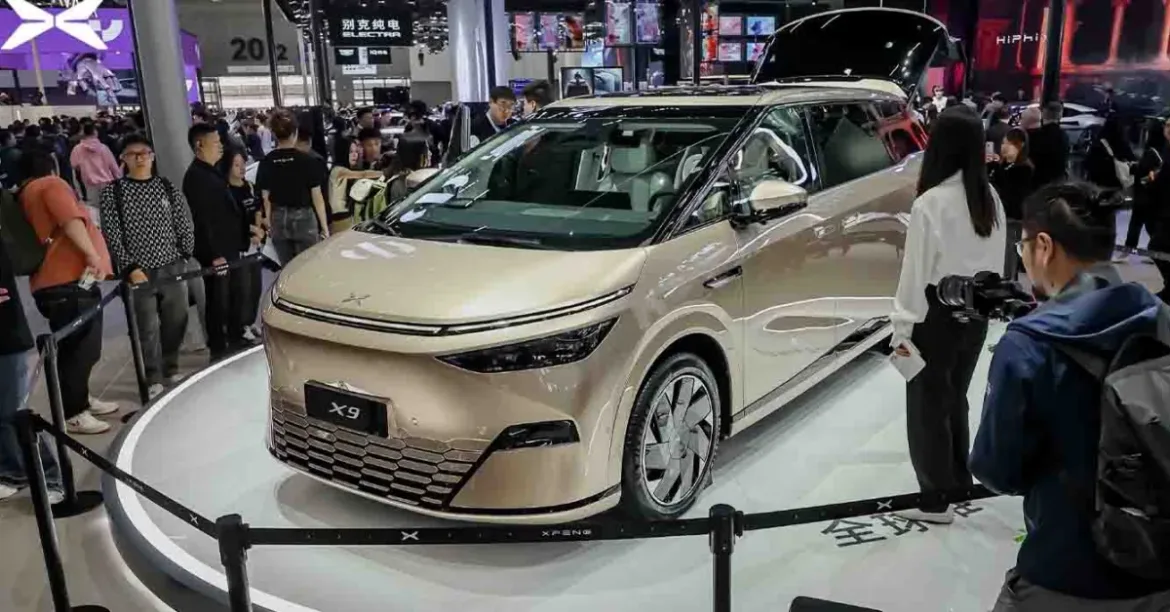 Toyota Motor prezintă noile vehicule electrice bZ7 și Lexus ES la Auto Shanghai